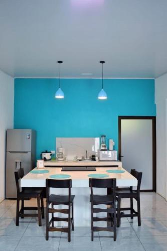 Cahuita Apartment by Angie