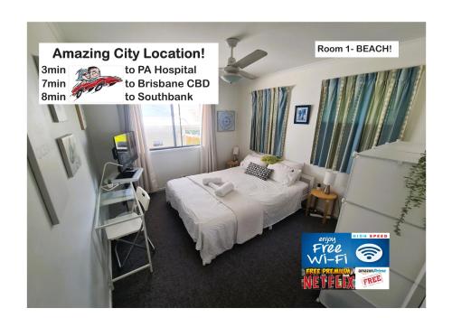 布里斯班Amazing City Location-Private Room in a Share House-2 Rooms available!!的一间设有床铺和梯子的房间