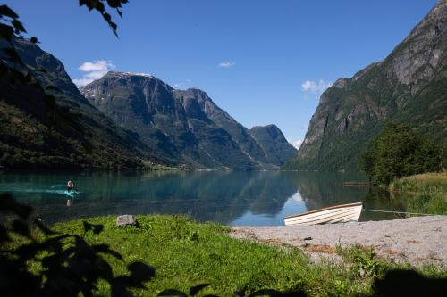 Olden Glamping - One with nature