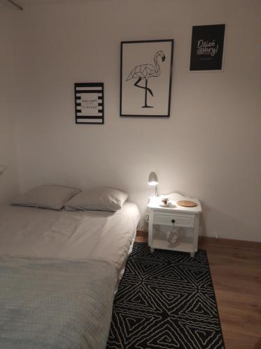 Mieszkanie 4-pokojowe w Toruniu przy UMK客房内的一张或多张床位