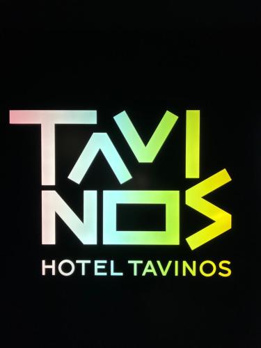 京都HOTEL TAVINOS Kyoto的酒店标志