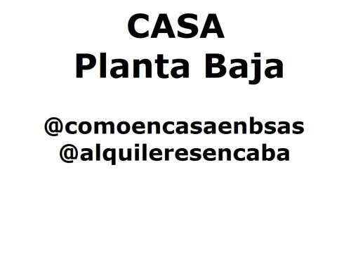 布宜诺斯艾利斯COMO EN CASA en Buenos Aires的书写盒,带植物和染色体的词