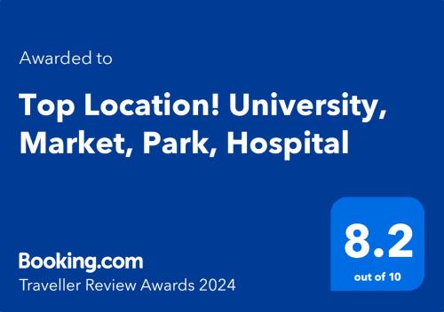 贝尔谢巴Top Location! University, Market, Park, Hospital的带有顶级市场公园医院字样的蓝色标志