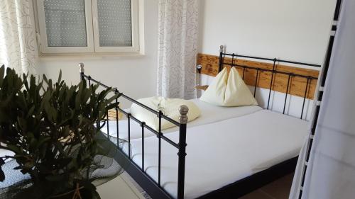 Bed & Breakfast Ružica平面图