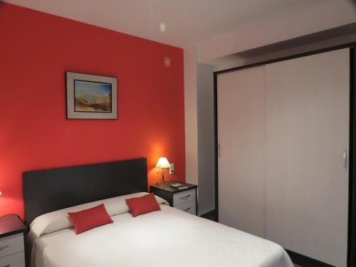 Apartamentos Turisticos Ca Ramon客房内的一张或多张床位