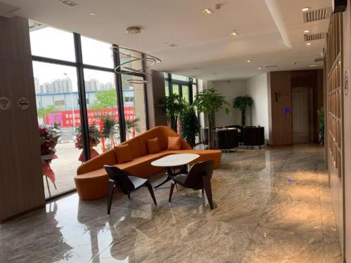 Starway Hotel Lanzhou Matan Lao Street大厅或接待区