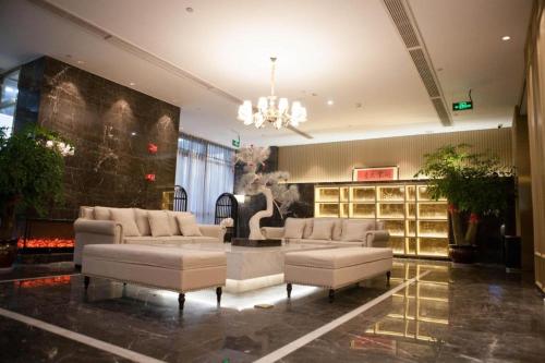 Hanting Premium Hotel Wenzhou Longwan Haicheng大厅或接待区
