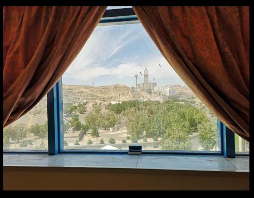 Al Masfalahفندق مشرق كدي的市景窗户