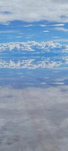 波托西Beds of salt G的飞机上云层和天空的空中景观