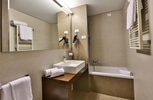 博特美景酒店的一间浴室