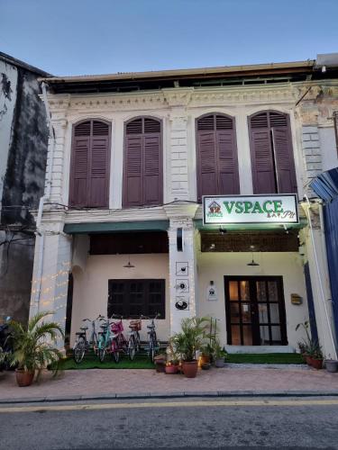 V Space CAPSULE CAFE MELAKA