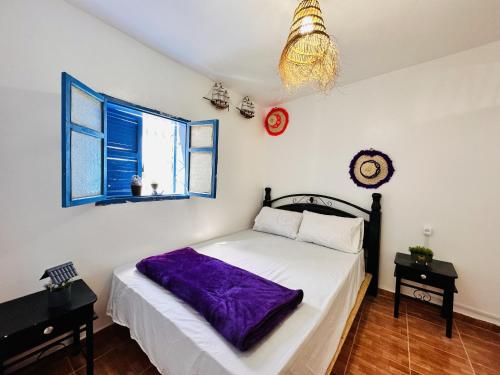 Azoul Surf Hostel Taghazout客房内的一张或多张床位