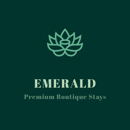 海法Carmel Emerald的绿色的标志,花上花