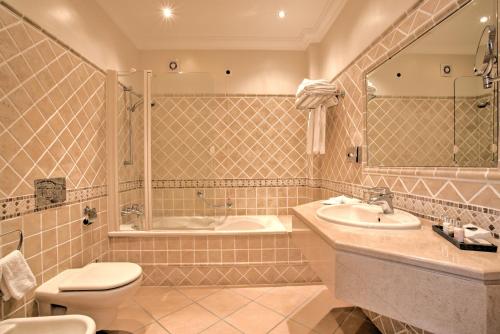 Quinta Jacintina - My Secret Garden Hotel的一间浴室