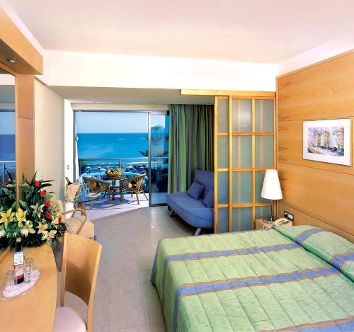 法里拉基卡里普索海滩酒店的相册照片