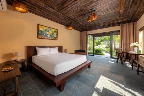 Scenic Mountain Ecolodge Ninh Binh