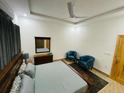 Fully Furnished 3 bedrooms Haven平面图