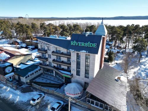 Riverside Burabay Hotel鸟瞰图