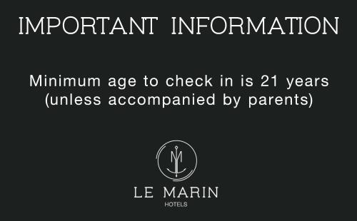 鹿特丹Le Petit Marin Boutique Hotel的重要信息显示办理入住的年龄为年满数,除非