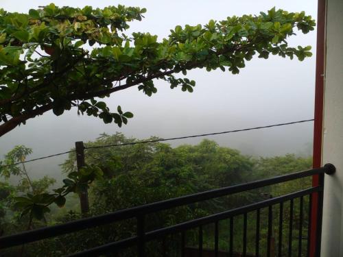 卡卢特勒Ananthaya -the infinity的从雨林阳台可欣赏到风景