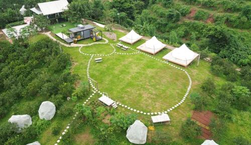 Ora Hill Farmstay & Glamping Hoa Binh