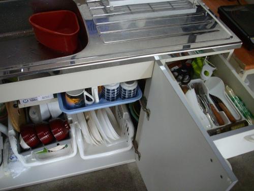 长滨市Minpaku KEN HOUSE - Vacation STAY 60980v的装满大量食物的开放式冰箱