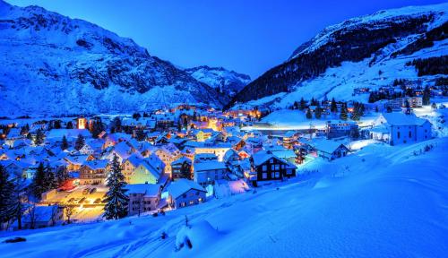 冬天的*TOP* moderne Wohnung im Herzen von Andermatt