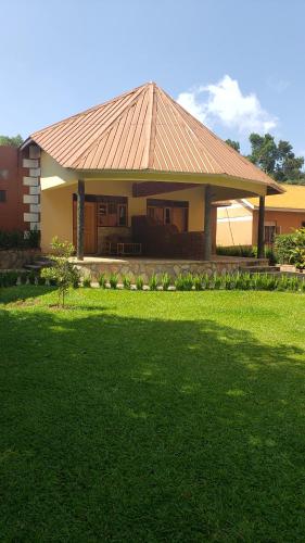 Secrets Guest House Entebbe