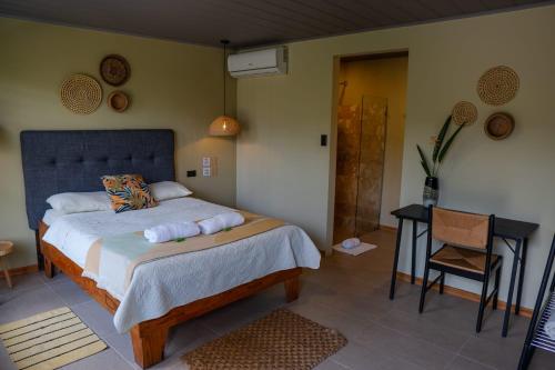 Hotel y Cabinas del Trópico客房内的一张或多张床位