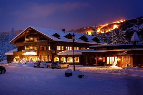 冬天的Hunderfossen Snow Hotel