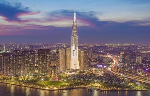 胡志明市Tony Luxury Apartment inside Landmark 81 Tower的享有大城市和高楼的景色