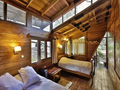 Tree House Lodge客房内的一张或多张床位