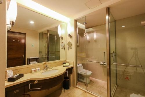 广东迎宾馆 - 广交会期间免费穿梭巴士的一间浴室