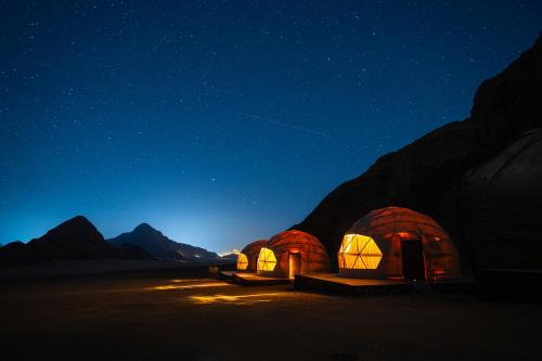 Wild Oryx Camp Bubbles