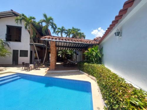 Casa en Cauca Viejo con piscina, Jacuzzi平面图