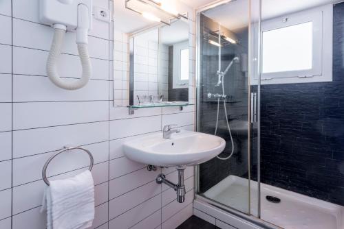 索里玛尔旅馆的一间浴室