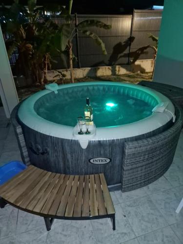 charmante Villa avec Jacuzzi, jardin et BBQ