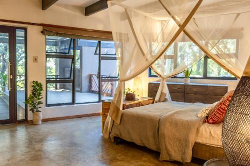 Chobe House Villa and Chalets