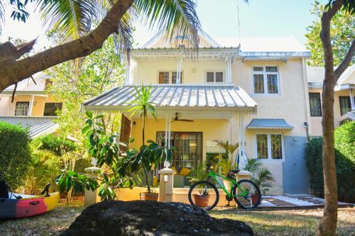 Wolmar Bungalows C Beach Villa