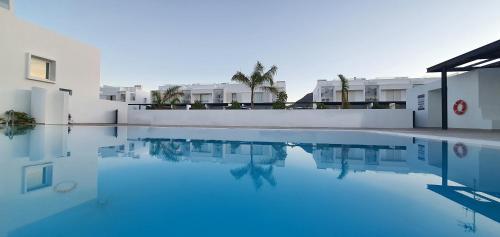 Serena Holiday Homes by LIVVO