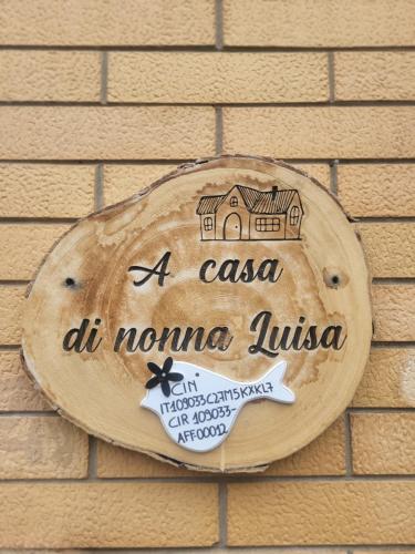 A CASA DI NONNA LUISA的证书、奖牌、标识或其他文件