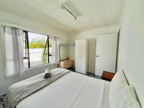 Ocean Cottage - Entire Place in Nukualofa Town Center