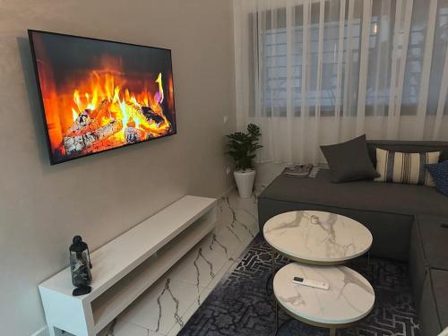 Magnificent Cozy New Luxury Condo in Prime Casablanca Location
