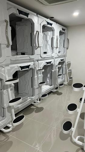 Kiwi Capsule Hotel