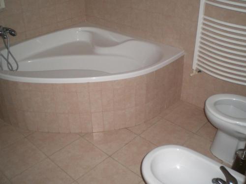 Casa Vacanze Del Carrubo的一间浴室