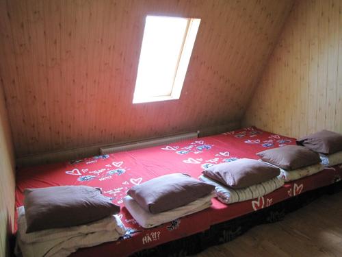 Vizbulites客房内的一张或多张床位