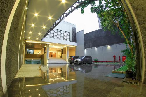 de Laxston Hotel Jogja by AZANA平面图