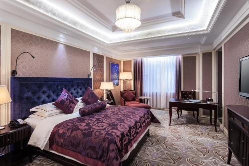 广州国德国际大酒店客房内的一张或多张床位