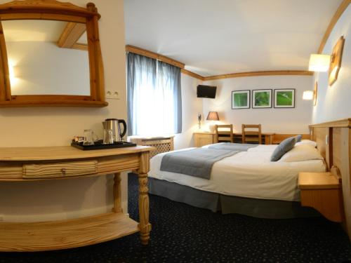 特拉斯酒店客房内的一张或多张床位