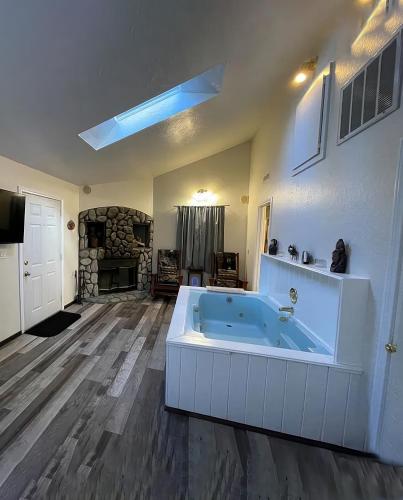 Pine Knot Guest Ranch
